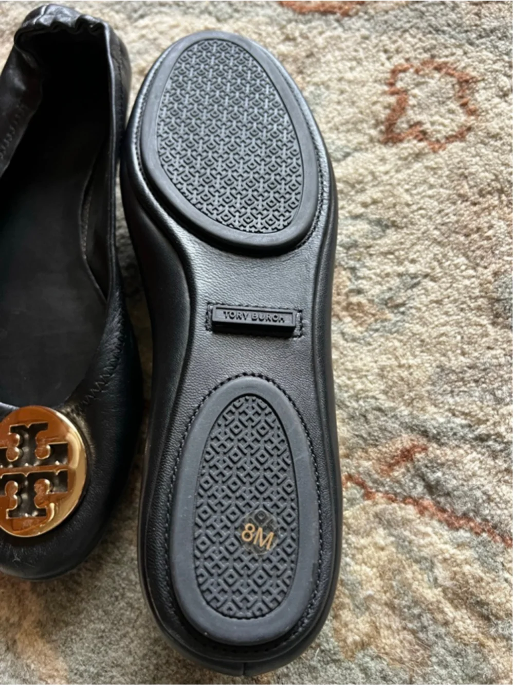 New Tory Burch Minnie Foldable Leather Flats in Black with Gold Logo, Size 8